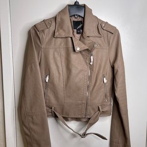 Collection B Juniors' Faux Leather Belted Moto Jac